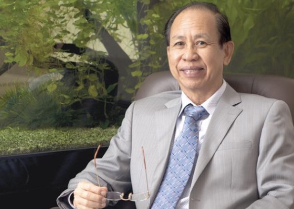 CEO Nguyễn Mạnh Hùng